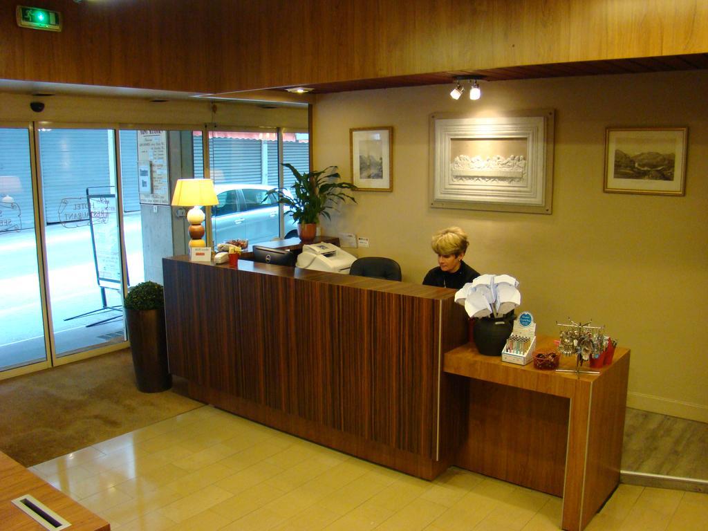 Hotel Saint Sebastien Lourdes Exteriör bild