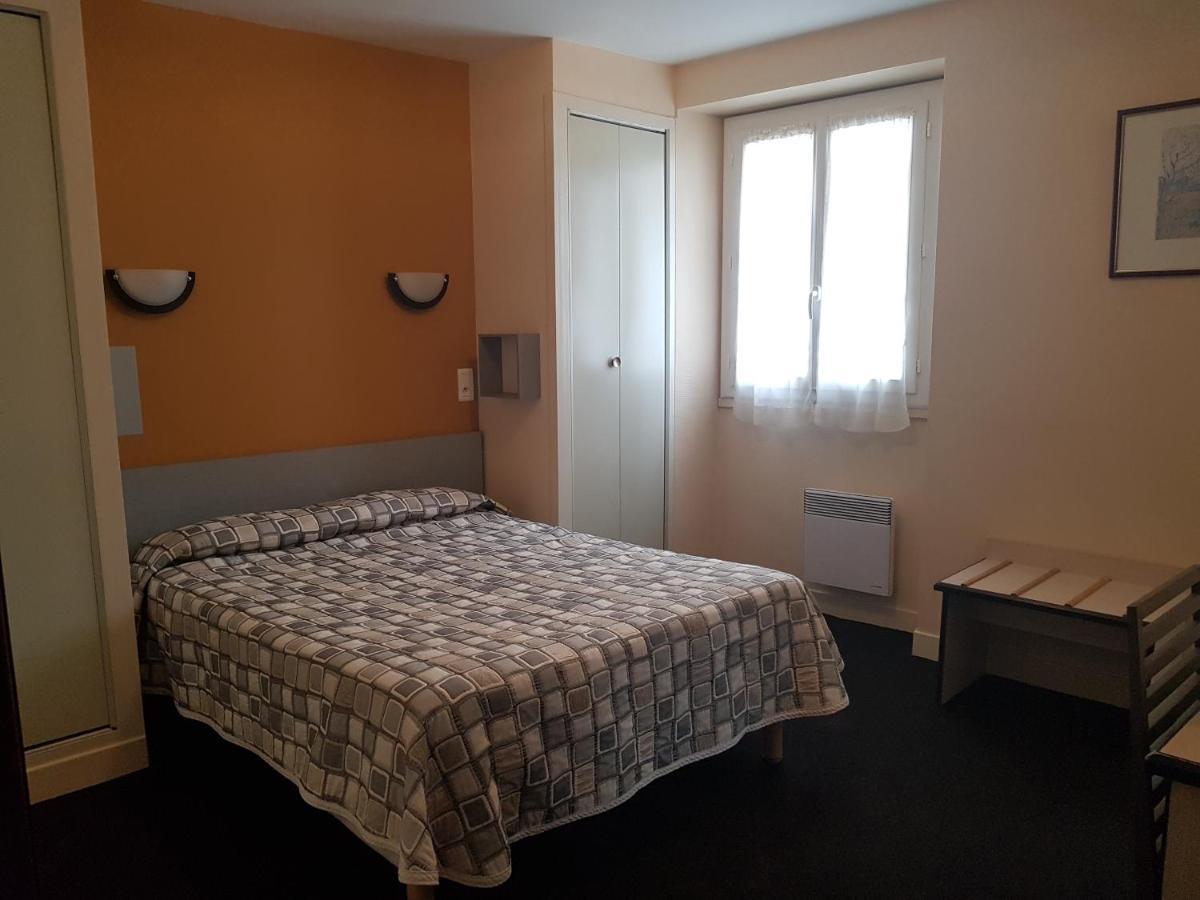 Hotel Saint Sebastien Lourdes Exteriör bild